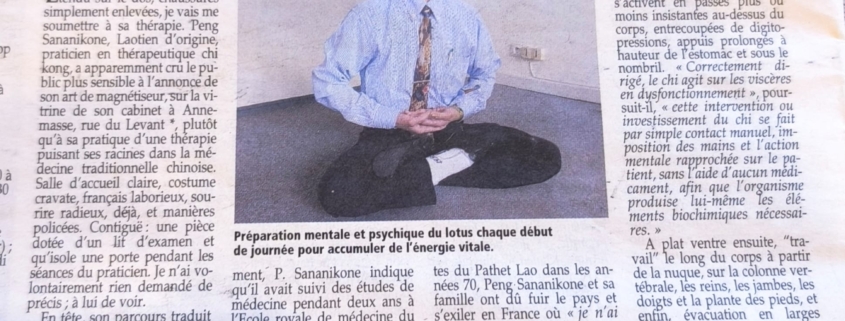 Descubre el Qi Gong terapéutico en línea y explora la historia inspiradora del maestro Peng Sananikone.