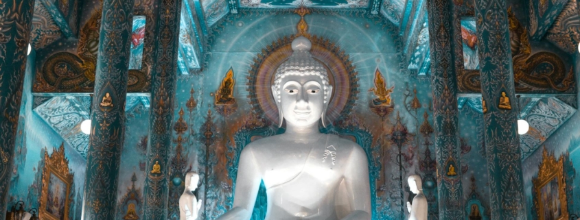 Découvrez comment le Qigong bouddhiste et les séances de guérison énergétique du Maître Ping peuvent transformer votre bien-être numérique. Sans mouvements complexes, depuis chez vous.